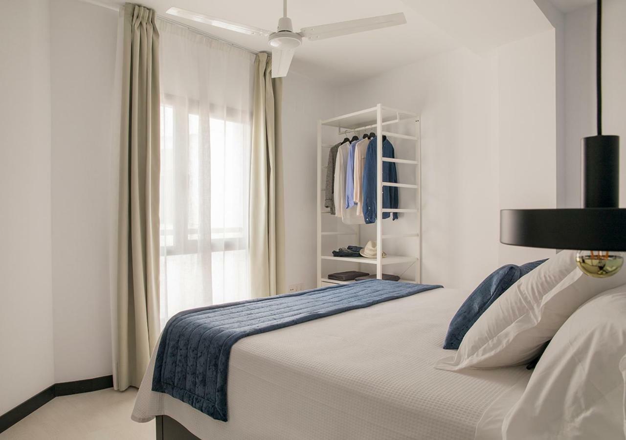 Feria Pool & Luxury Apartment Seville Exterior photo