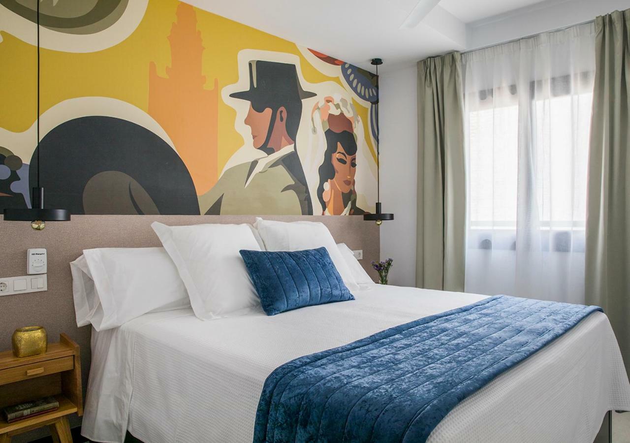 Feria Pool & Luxury Apartment Seville Exterior photo