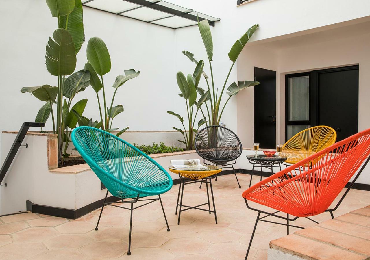 Feria Pool & Luxury Apartment Seville Exterior photo