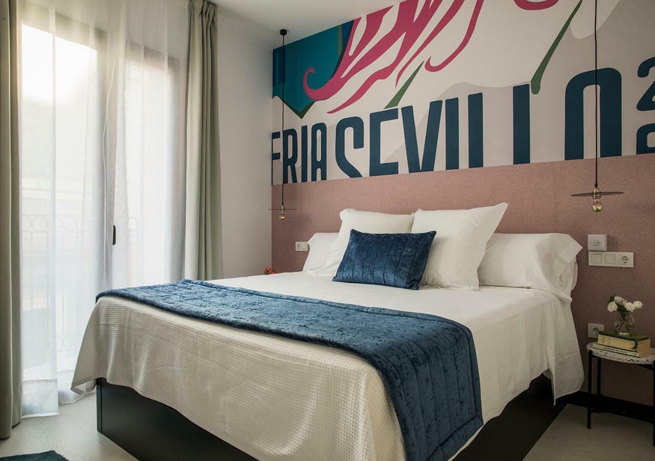 Feria Pool & Luxury Apartment Seville Exterior photo